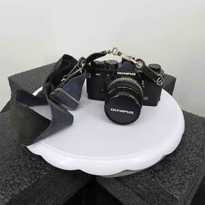 Olympus OM-2 35mm Film Camera + Zuiko 50mm f/1.4 Lens Silver